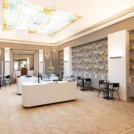 Hotel Louisa 3*